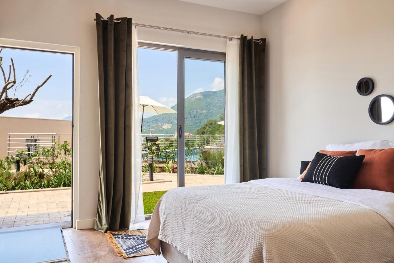 Casa Montenegro Residence Tivat Exterior photo
